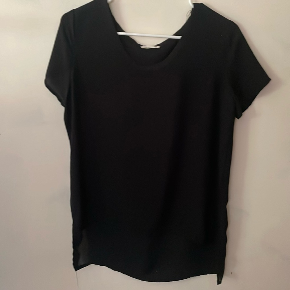 Black High Low Short Sleeve Blouse